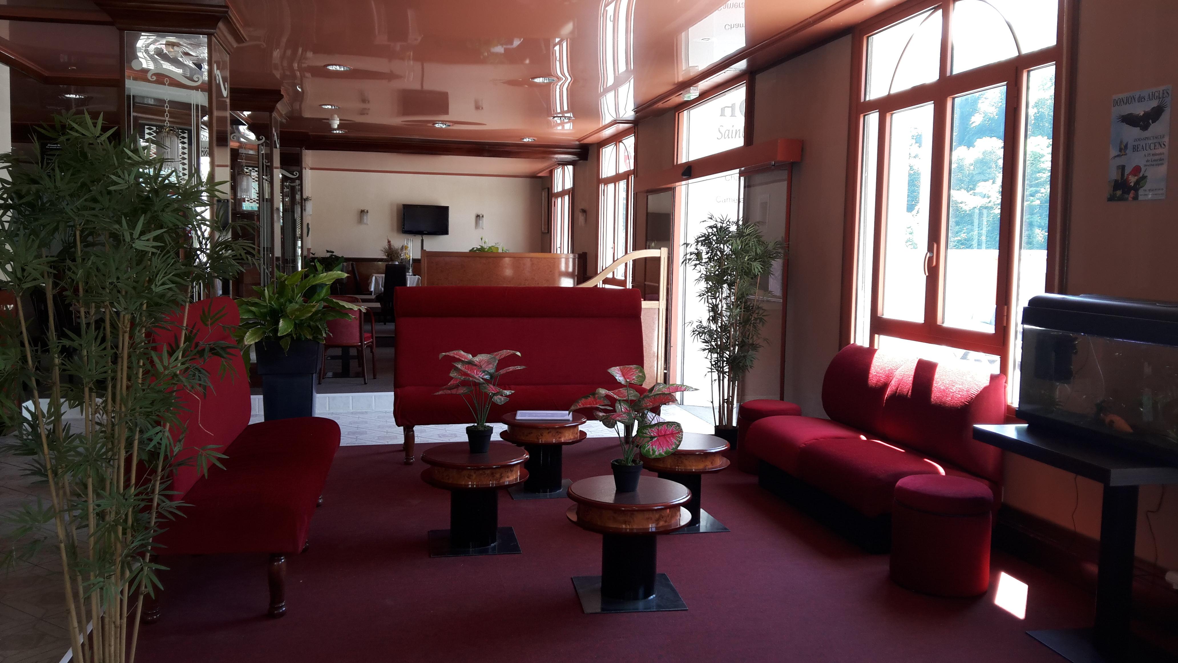 Hotel Sainte Catherine Лурд Екстериор снимка
