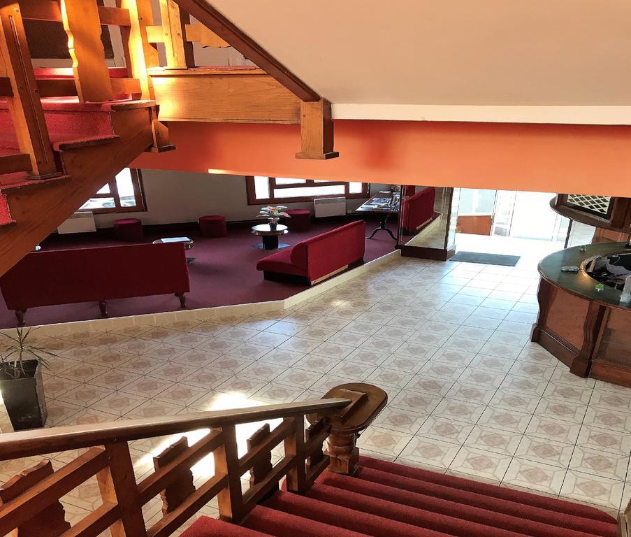 Hotel Sainte Catherine Лурд Екстериор снимка